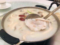 锅仔财鱼饺-亢龙太子酒轩(东湖店)