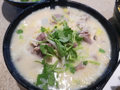 -鹿园鱼汤米线