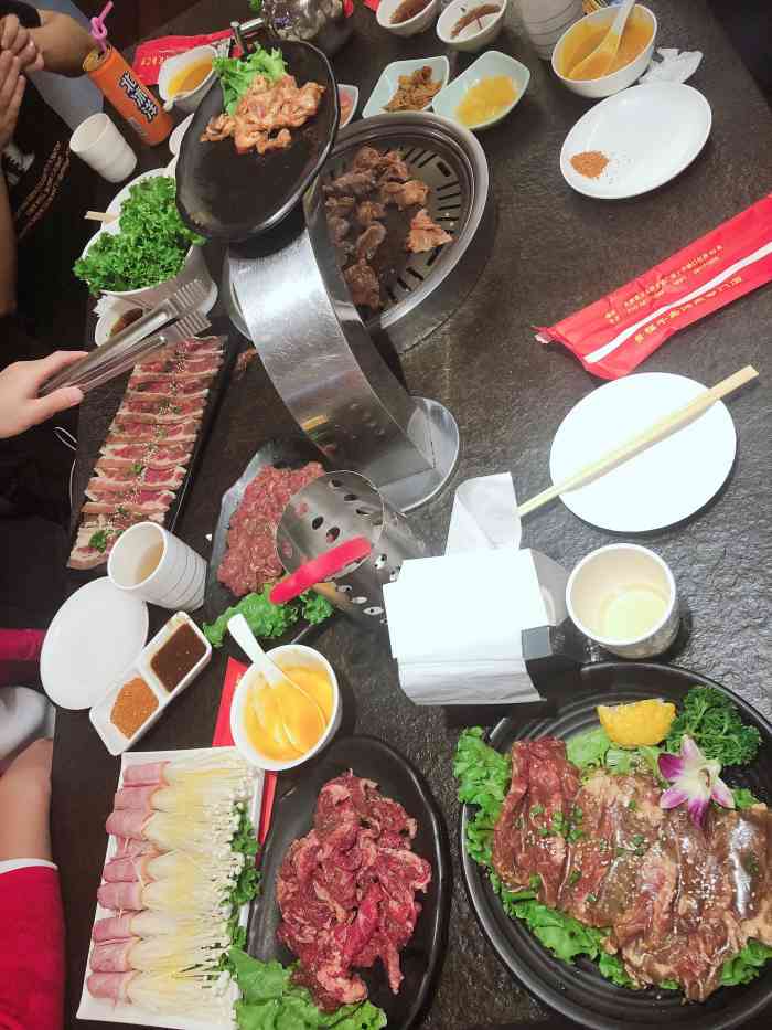 千岛炭火烤肉(天通苑店)-"和小帅哥一起庆祝圣诞节,把地点选在了开车.
