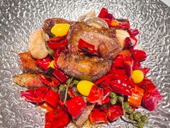 -花潮料理艺食馆(成都万象城店)