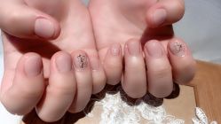 -沫儿·美甲美睫·半永久·皮肤管理