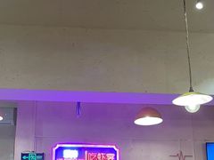 -霄汉牛三鲜湖北砂锅菜(万松园2店)