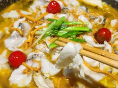 -山城外·非遗酸菜鱼(蜀都万达店)