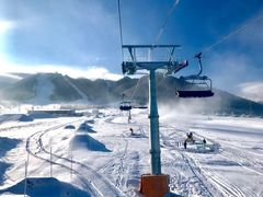 -丝绸之路山地度假区滑雪场