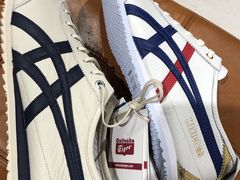 -Onitsuka Tiger(港汇恒隆广场店)