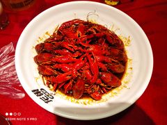 -龙巢盱眙龙虾·牛蛙·烧烤宵夜(八卦岭店)