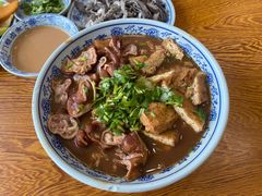 卤煮火烧-门框胡同百年卤煮(新街口店)