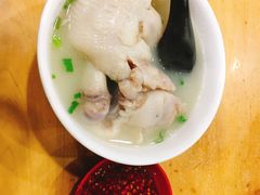 -雷祖芳老妈蹄花店