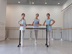 -星光舞蹈艺术中心