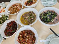 -笨罗卜浏阳菜馆(龙华鹏润达店)