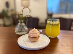 茉莉玫瑰泡芙-Ten Olives甜点