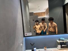 -威克健身游泳(万菱汇店)
