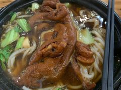 猪蹄砂锅米粉-小义乌砂锅拉面(海事共享区店)