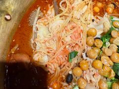 -张翻越·川渝冒菜·武汉黑鸭煲(城北万象城店)