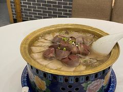 杀猪菜-胖姐渔村(中源大道店)