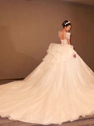 点击看大图 -HANSA韩纱婚纱礼服·龙凤褂·西装设计师集合店
