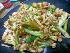 -思泊湖牛肉面(振兴路店)