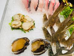 -红鼎豆捞·非遗鲍皇汤火锅(宝丰路店)