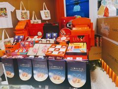 零售区-LOVEGIFT爱礼(八佰伴店)
