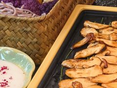 -菌自由丨野生菌火锅特色庭院餐厅(丽江古城店)