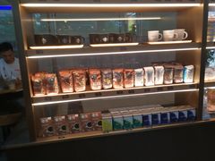 零售区-星巴克(北京西大望路温特莱店)