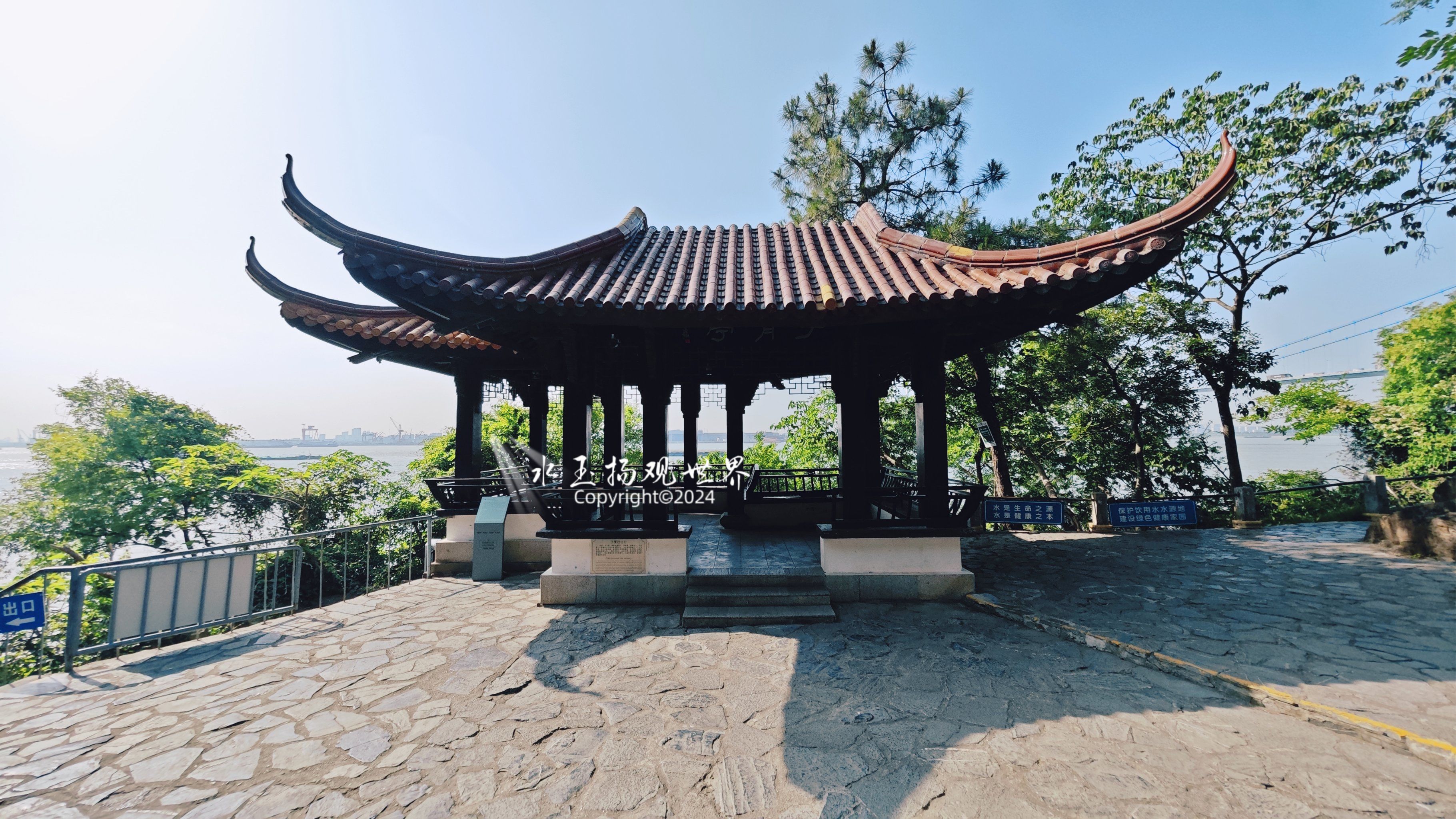 江阴鹅鼻嘴公园,万里长江风光一览无遗