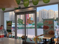 -老乡鸡(肥东店忠路润和尚品店)