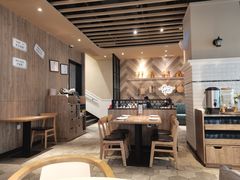 大堂-必胜客(龙泉万达店)
