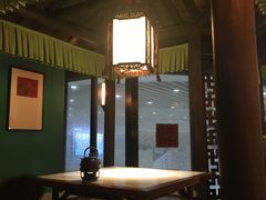 -佬麻雀·新湘菜(珠海金发购物中心店)