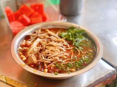 -老五鸡丝豆花面粉(瑞金北路68号院店)