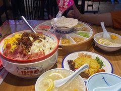 -怪噜范·老贵阳街头名小吃(汇金星力城店)