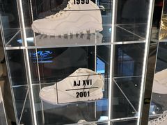-Air Jordan(世贸天阶店)