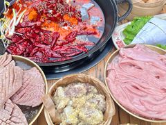 -扎起市井老火锅(乐山总店)