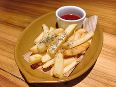 黑松露芝士薯条-本处·素食·融合料理(南油店)