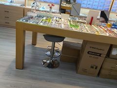 -天空之镜眼镜店蔡司依视路配镜授权零售店(望京颐堤港店)
