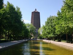 -玲珑塔公园