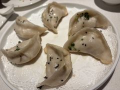 鲜肉虾仁锅贴-漢舍中国菜馆(浦东嘉里城店)