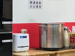 -瑞霖·隆江猪脚饭