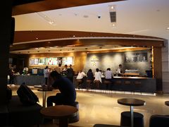 -星巴克(静安嘉里中心B2店)