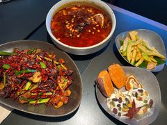 -Ameigo梅果·云贵川bistro(长宁来福士店)