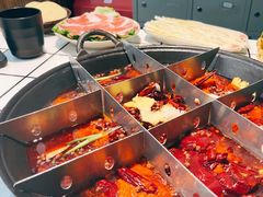 -扎起市井老火锅(乐山总店)