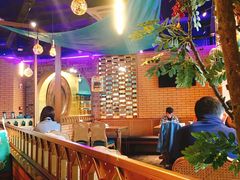 大堂-胖老汉椒麻鸡清真新疆菜(西御街店)