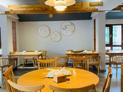 大堂-自游人·美食一楼·地道徽菜(三十年名店)