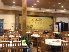 大堂-老三龙虾(汉阳杨泗庙店)