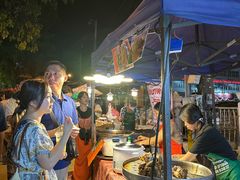 -周日夜市