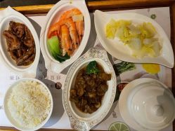 -嘉悦时光玺悦阁月子中心(九龙湖店)