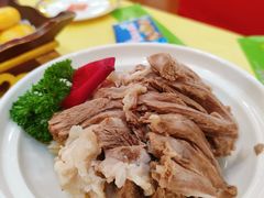 草原手把肉-德乐海蒙餐