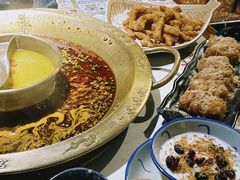 -新哥老官·畅吃123·美蛙世界(苏宁广场店)