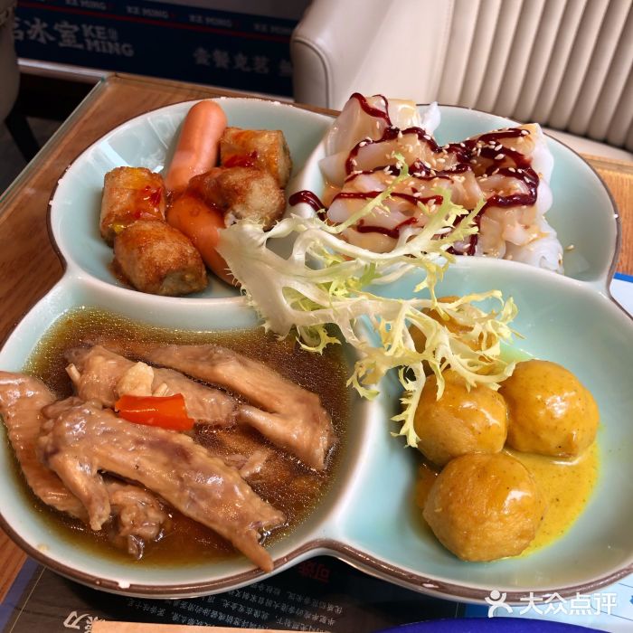 克茗冰室(金地威新中心店)招牌小吃拼盘图片