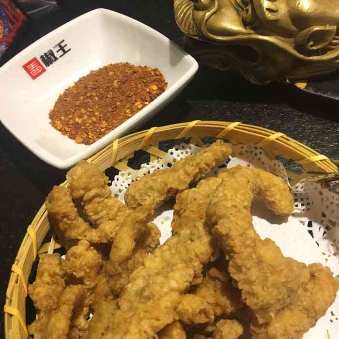 椒王火锅(衡阳店)-"椒王火锅是我吃过最好吃的火锅,服务没得说.